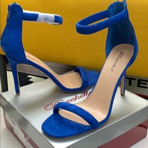 Gorgeous blue heels!